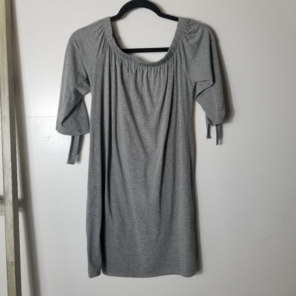 KRISTIN NICOLE OFF THE SHOULDER GRAY DRESS/TUNIC SIZE SMALL